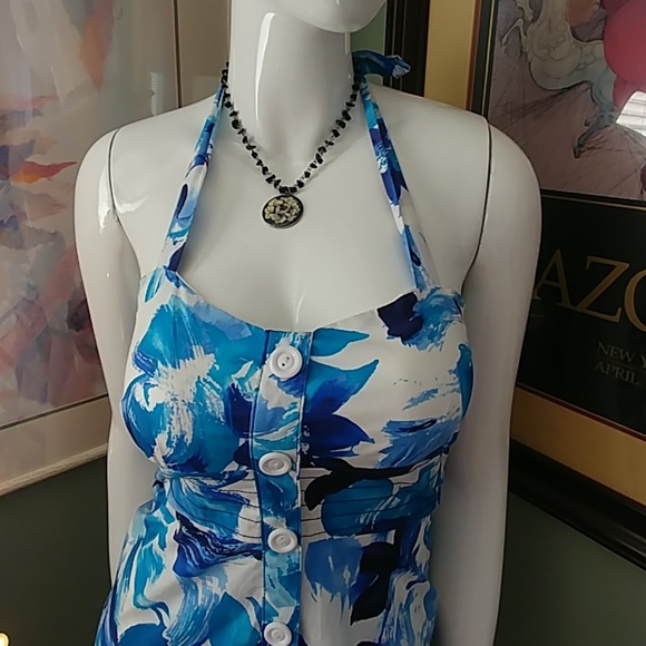 Floral Sun 👗 - Picture 2 of 4